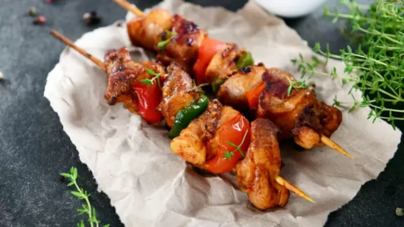 Brochetas de pollo